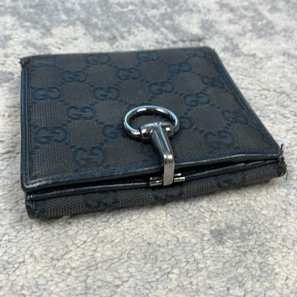 Vintage Gucci Monogram GG Bifold Wallet Black Canvas Metal Clasp Horsebit - Picture 4 of 17